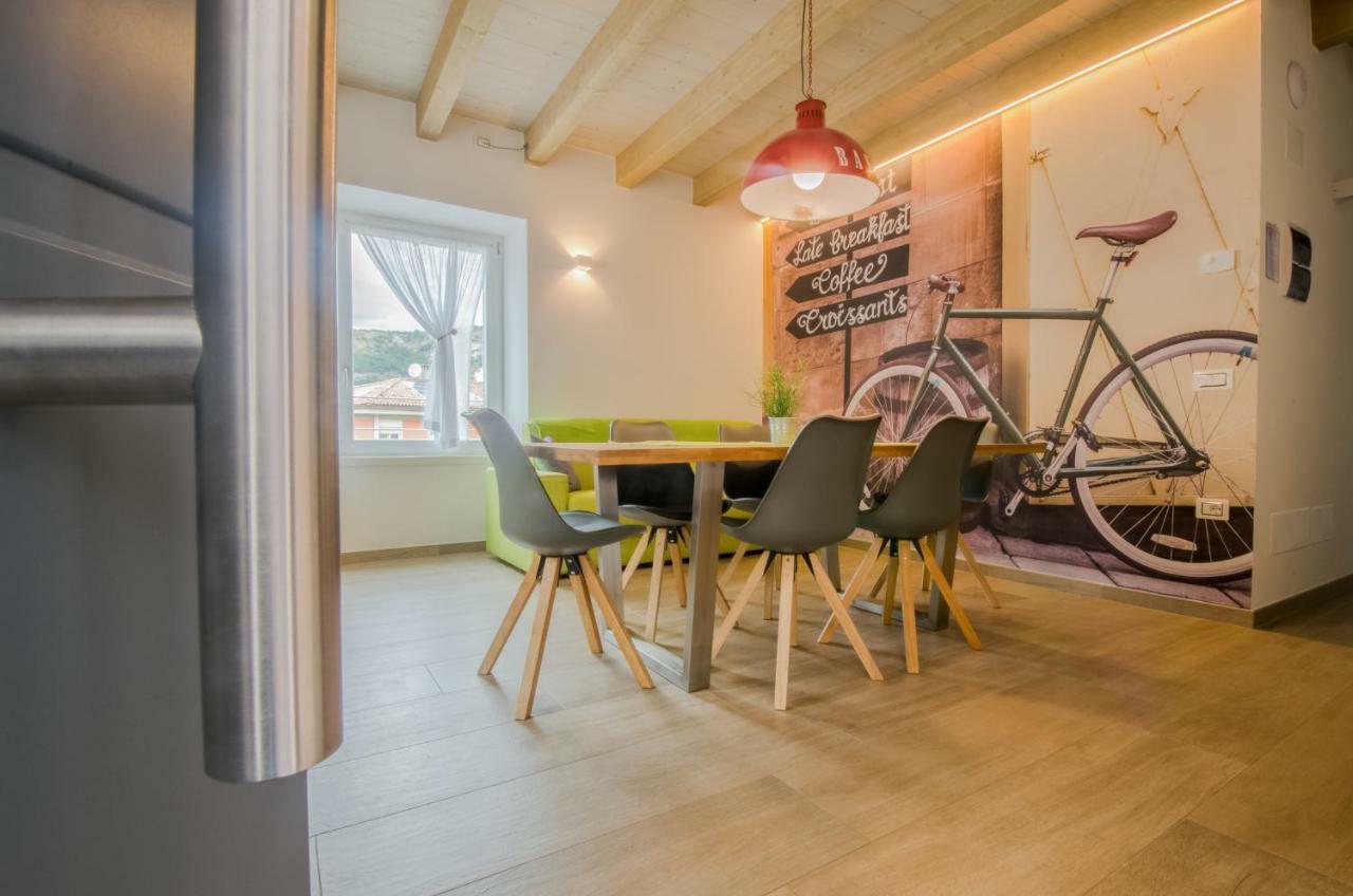 Casa Tosca - Holiday Home Torbole Sul Garda Extérieur photo